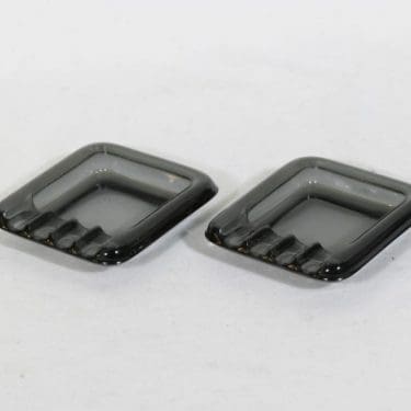 Nuutajärvi tuhka-astiat, harmaa, 2 kpl, suunnittelija Saara Hopea, pieni