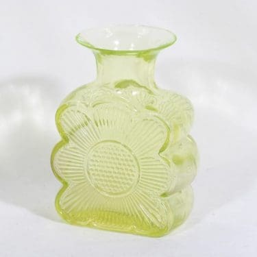 Riihimäen lasi Amuletti maljakko, keltainen, suunnittelija Tamara Aladin,