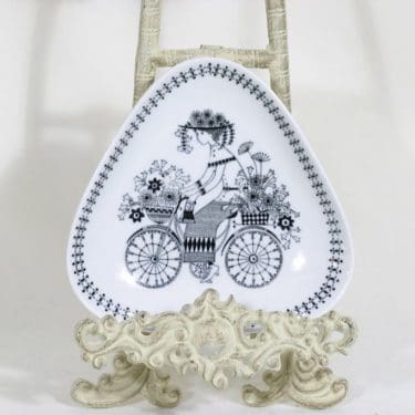 Arabia Emilia vati, suunnittelija Raija Uosikkinen, pieni, kuparipainokoriste