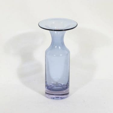 Iittala 3539 maljakko, signeerattu, suunnittelija Tapio Wirkkala, signeerattu, pieni