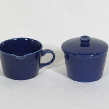 Arabia Kilta sokerikko ja kermakko, sininen, suunnittelija Kaj Franck,