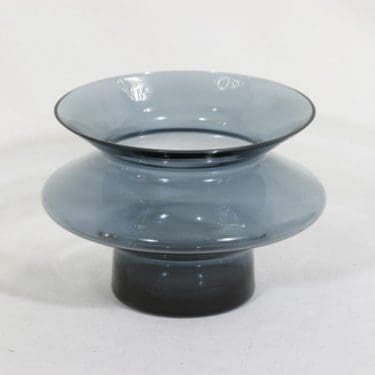 Riihimäen lasi Hyrrä maljakko, siniharmaa, suunnittelija Helena Tynell,