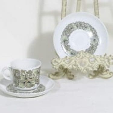 Arabia Hermes kahvikuppi, suunnittelija Raija Uosikkinen, serikuva