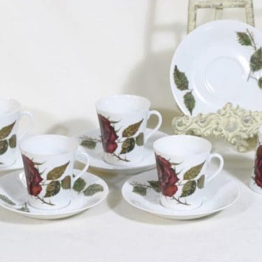 Arabia Ruusu kahvikupit, 5 kpl, suunnittelija Anneli Qveflander, siirtokuva