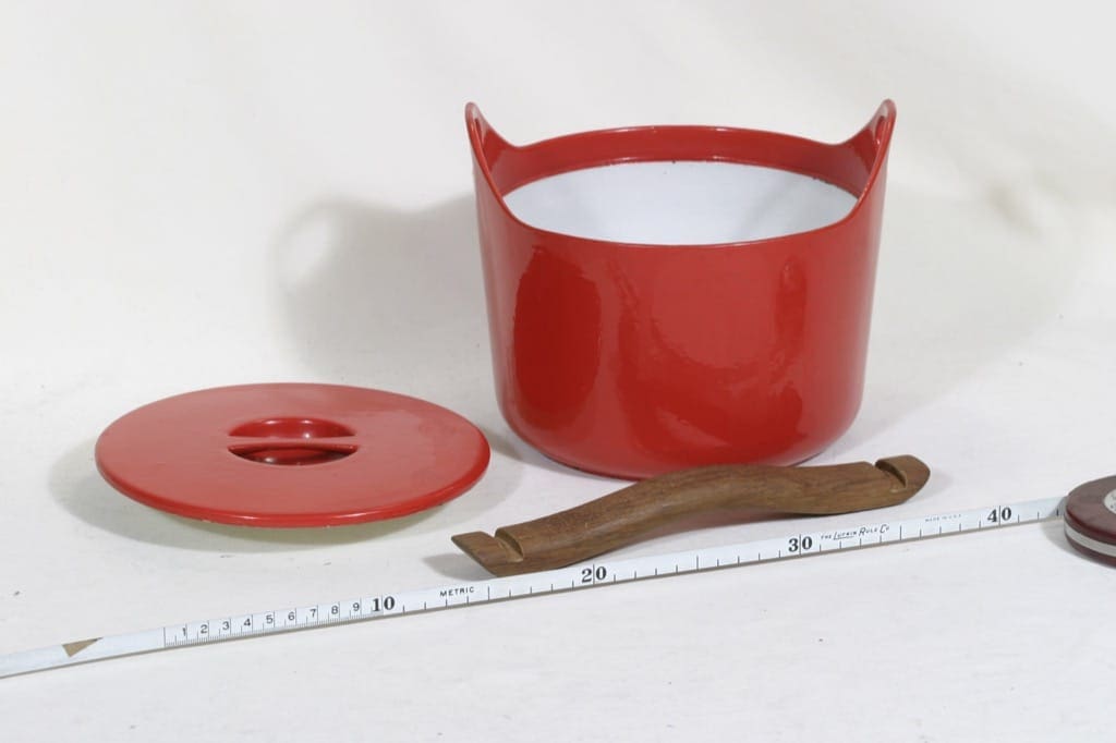 Rosenlew Sarpaneva-pata pata, punainen, suunnittelija Timo Sarpaneva, 3 l kuva 2