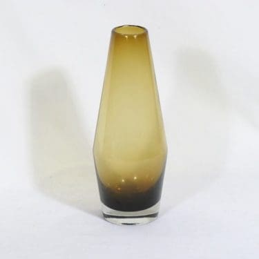 Riihimäen lasi maljakko, ruskea, suunnittelija ,