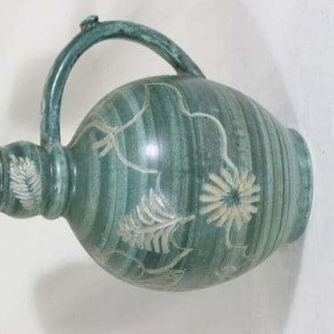 Kupittaan savi 377 kaadin, vihreä, suunnittelija , suuri, signeerattu