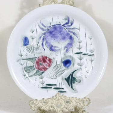 Arabia Crayfish lautanen, käsinmaalattu, suunnittelija Anja Juurikkala, käsinmaalattu