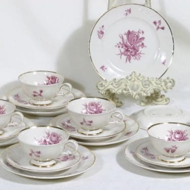 Arabia Regina kahvikupit ja lautaset, 6 kpl, suunnittelija Svea Granlund, siirtokuva