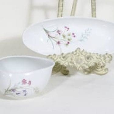 Arabia Pellervo vati ja kastikekaadin, suunnittelija Raija Uosikkinen, pieni, siirtokuva