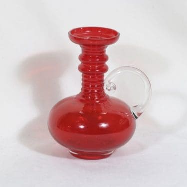 Riihimäen lasi Kleopatra kaadin, punainen, suunnittelija Tamara Aladin,