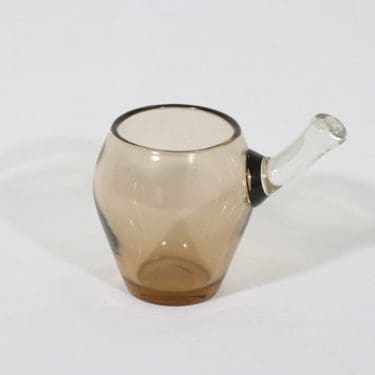 Kumela 511=2901 lasimalja, ruskea, suunnittelija Sirkku Kumela-Lehtonen, kahvallinen