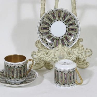 Arabia Hillevi mokkakupit, käsinmaalattu, 2 kpl, suunnittelija Esteri Tomula, käsinmaalattu, signeerattu