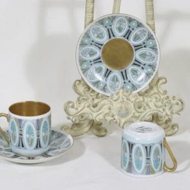 Arabia Leila mokkakupit, käsinmaalattu, 2 kpl, suunnittelija Raija Uosikkinen, käsinmaalattu, signeerattu
