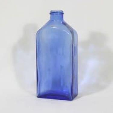 Riihimäen lasi Lankkupullo koristepullo, sininen, suunnittelija Helena Tynell,