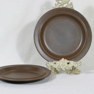 Arabia Ruska lautaset, matala, 2 kpl, suunnittelija Ulla Procope, matala