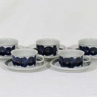 Arabia Anemone teekupit, käsinmaalattu, 5 kpl, suunnittelija Ulla Procope, käsinmaalattu, signeerattu