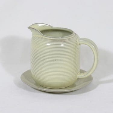 Arabia ARA kaadin ja aluslautanen, keltainen, suunnittelija ,