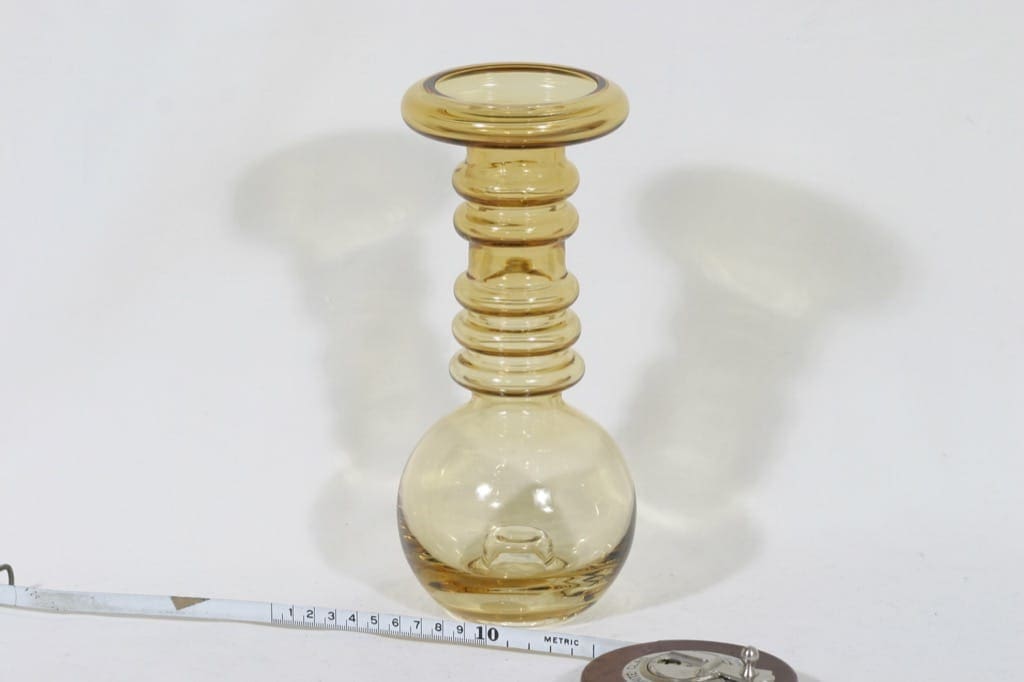 Riihimäen lasi Carmen kääntömaljakko, amber, suunnittelija Tamara Aladin, suuri kuva 2