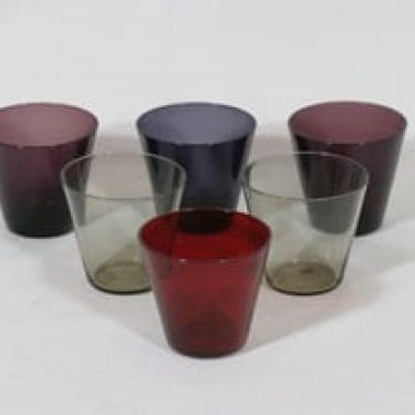 Nuutajärvi Kartio lasite, eri värejä, 6 kpl, suunnittelija Kaj Franck, pieni