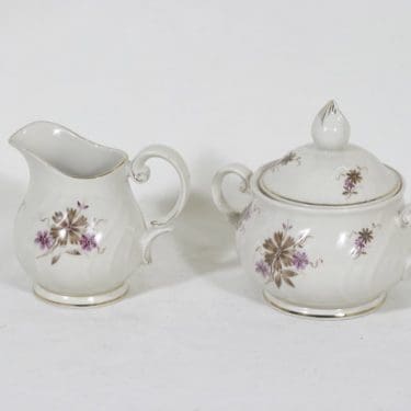 Arabia Raili sokerikko ja kermakko, suunnittelija Svea Granlund, siirtokuva