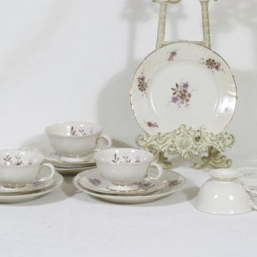 Arabia Raili kahvikupit ja lautaset, 4 kpl, suunnittelija Svea Granlund, siirtokuva