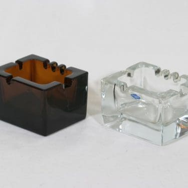 Nuutajärvi Ciagaro tuhka-astiat, kirkas ja ruskea, 2 kpl, suunnittelija Kaj Franck,