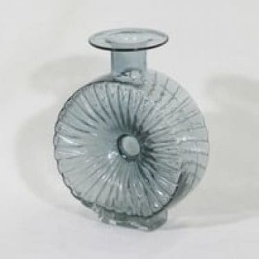 Riihimäen lasi Aurinkopullo koristepullo, koko ¾, suunnittelija Helena Tynell, koko ¾