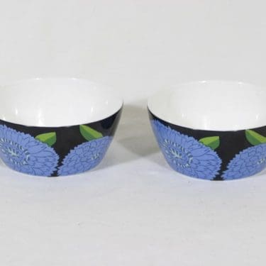 Arabia Primavera annoskulhot, 2 kpl, suunnittelija Esteri Tomula, serikuva