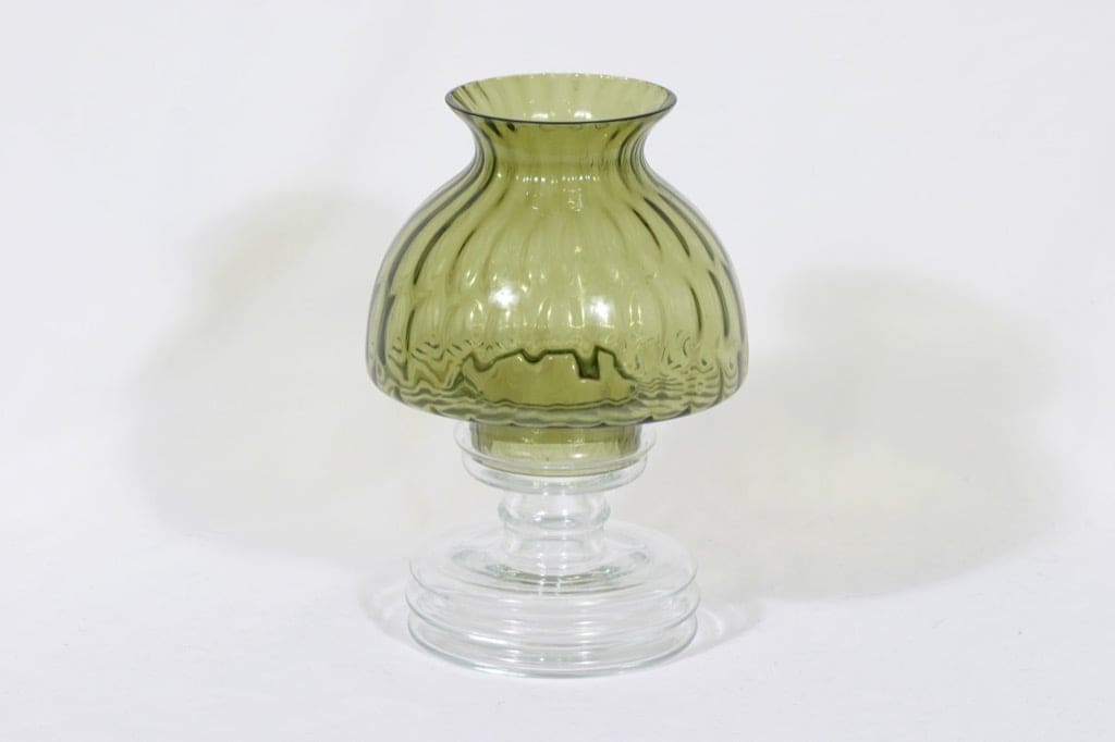 Riihimäen lasi Apollo kynttilälyhty, oliivinvihreä, suunnittelija Nanny Still, rihlakoriste