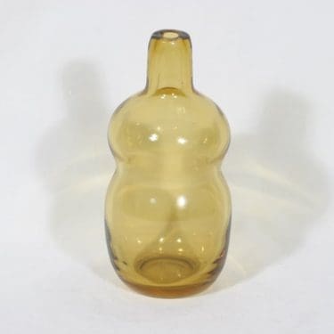 Riihimäen lasi koristepullo, signeerattu, suunnittelija Runar Engblom, signeerattu