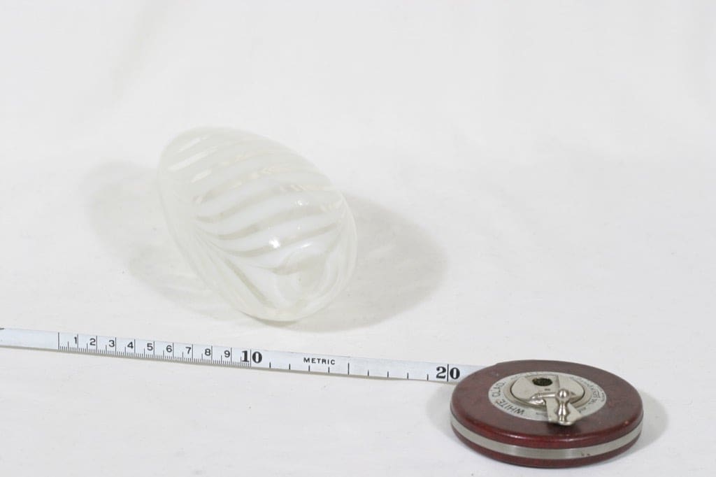 Kumela 2003 maljakko, signeerattu, suunnittelija Maija Carlson, signeerattu, nauhakoriste kuva 2