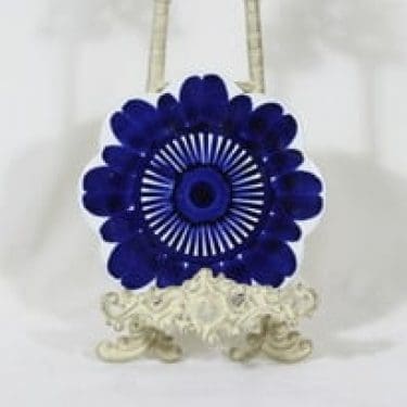 Arabia Köökki talouslevy, suunnittelija Gunvor Olin-Grönqvist, käsinmaalattu, signeerattu, pyöreä