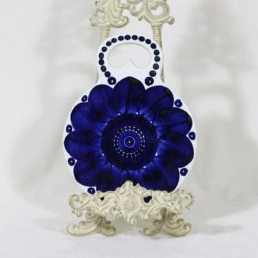 Arabia Valencia talouslevy, käsinmaalattu, suunnittelija Ulla Procope, signeerattu