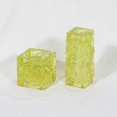 Riihimäen lasi Rengas kynttilänjalat, keltainen, 2 kpl, suunnittelija Tamara Aladin, retro