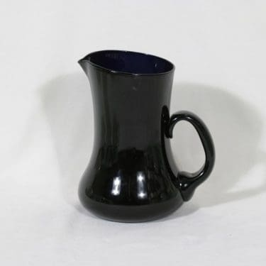 Riihimäen lasi Sesi kaadin, 1 l, suunnittelija Erkkitapio Siiroinen, 1 l