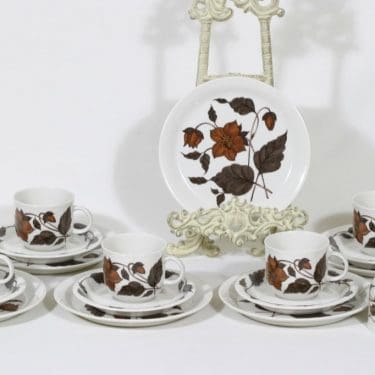 Arabia Cafe kahvikupit ja lautaset, 6 kpl, suunnittelija Gunvor Olin-Grönqvist, serikuva