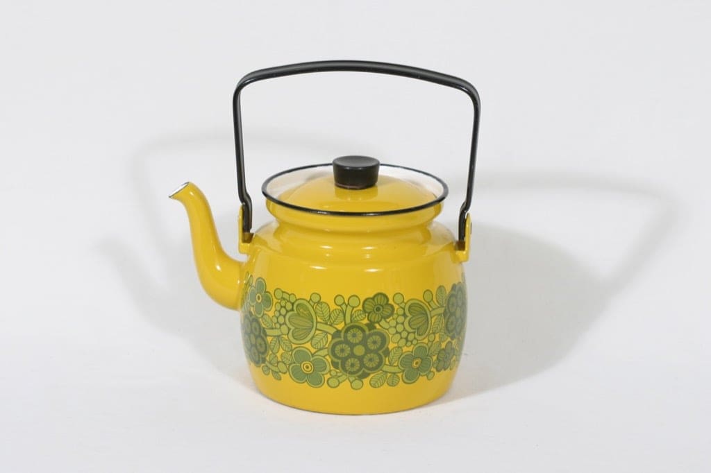 Finel Primavera kahvipannu, keltainen, suunnittelija Raija Uosikkinen, suuri, serikuva