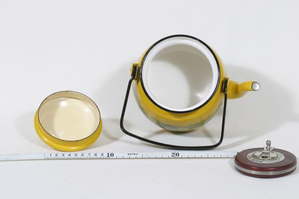 Finel Primavera kahvipannu, keltainen, suunnittelija Raija Uosikkinen, suuri, serikuva kuva 3