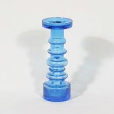 Nuutajärvi Pikku-majakka kynttilänjalka, signeerattu, suunnittelija Oiva Toikka, signeerattu