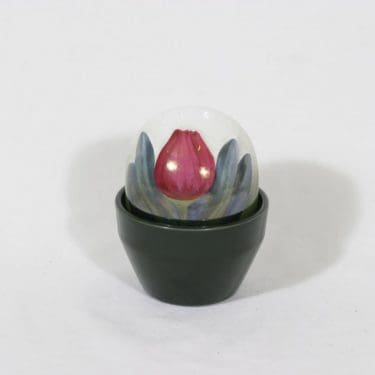 Arabia Ikikukka koriste-esine, punainen, suunnittelija Heljä Liukko-Sundström,