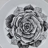 Arabia koristekuvio Musta ruusu