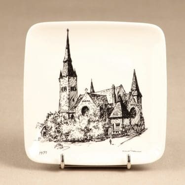 Arabia Partiolautanen koristelaatta, Tampereen tuomiokirkko, suunnittelija Henrik Tikkanen, Tampereen tuomiokirkko, pieni, serikuva