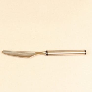 Hackman Elegia veitsi, suunnittelija Ahti Majuri,