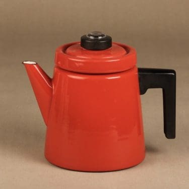 Finel Pehtoori kahvipannu, 1,5 l, suunnittelija Antti Nurmesniemi, 1,5 l, perkolaattori