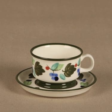 Arabia Palermo mokkakuppi, 10 cl, suunnittelija Ulla Procope, 10 cl, käsinmaalattu, signeerattu