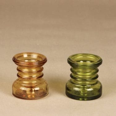 Riihimäen lasi Carmen kääntömaljakot, vihreä, amber, suunnittelija Tamara Aladin,