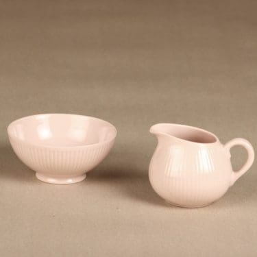 Arabia Sointu sugar bowl and creamer, pink, Kaj Franck
