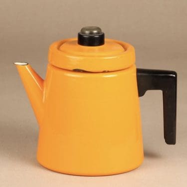Finel Pehtoori kahvipannu, 1,5 l, suunnittelija Antti Nurmesniemi, 1,5 l