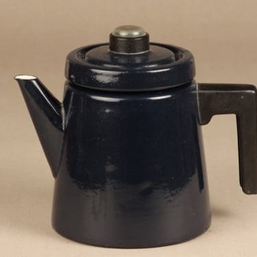 Finel Pehtoori kahvipannu, 1,5 l, suunnittelija Antti Nurmesniemi, 1,5 l